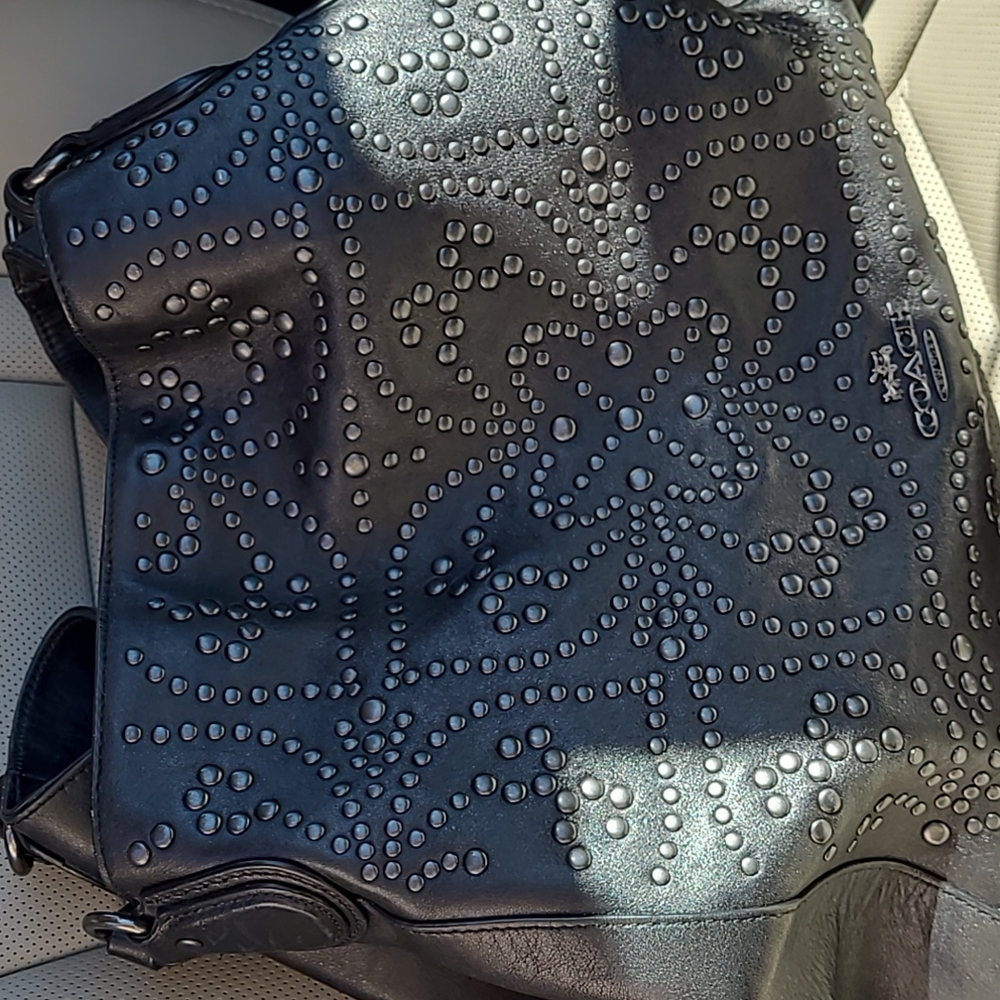 Coach black leather shoulder bag